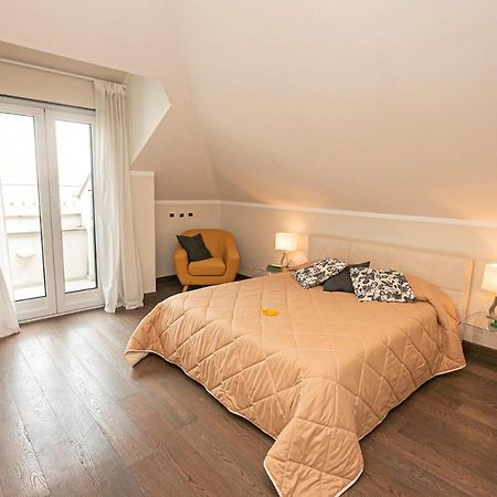 제노바 Real Italian Estate - Penthouse 아파트 외부 사진
